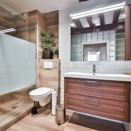 Duplex Typiquement Parisien#le Marais#paris04#2chambres